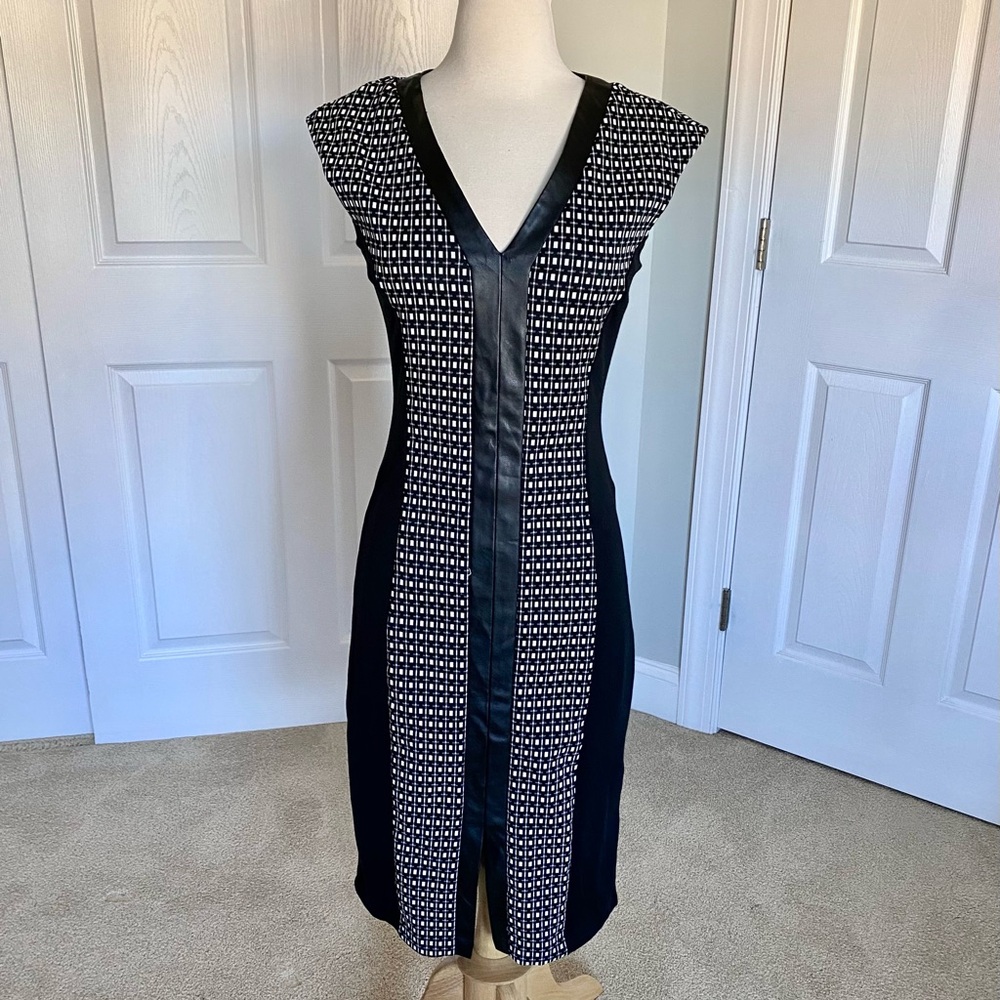 New York & Company Black and White Fitted Pencil Dress
